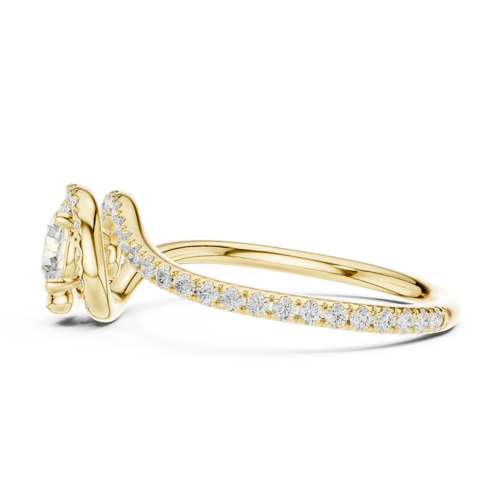 Round Halo Diamond Ring