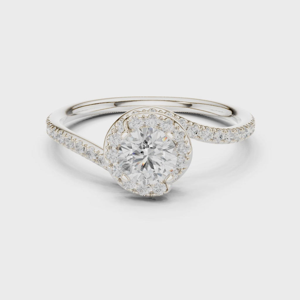 Round Halo Diamond Ring